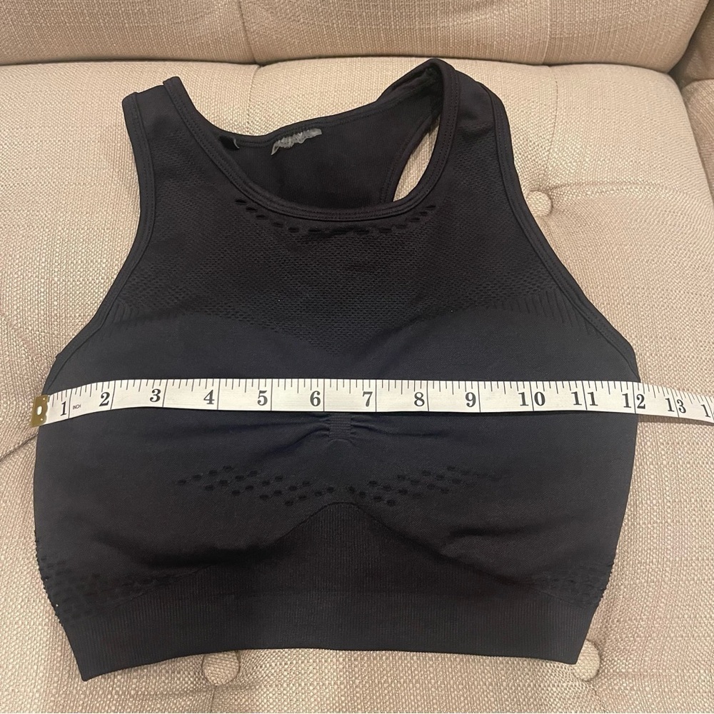 GymShark Sports Bra Women XS per Measurements No label Black - Picture 7 of 9